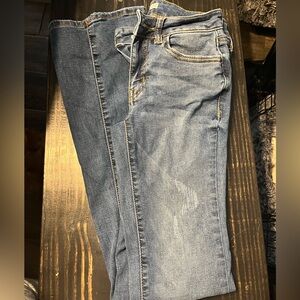 Women’s size 1 SO jeans
